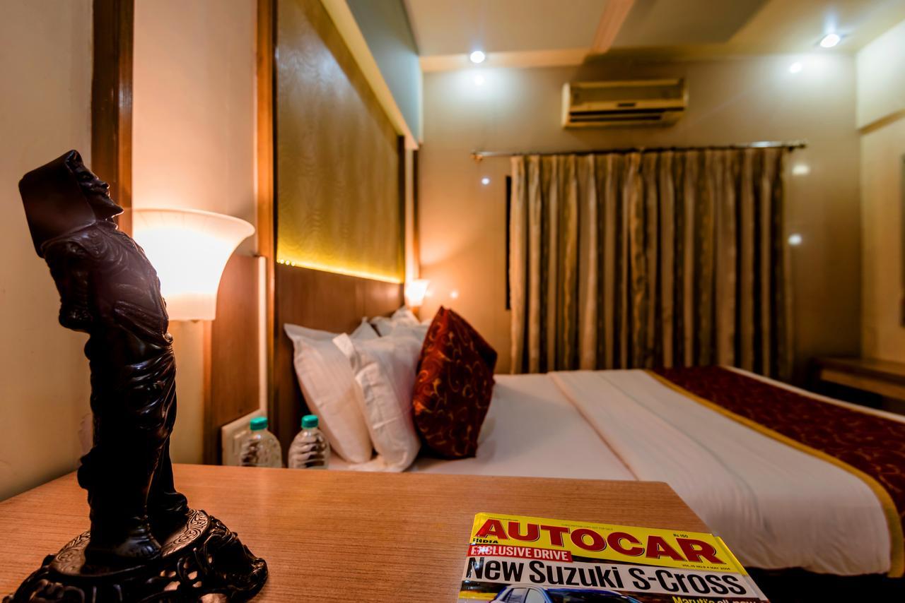 Hotel Panchratna Panvel Exterior photo