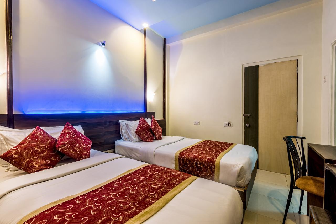 Hotel Panchratna Panvel Exterior photo