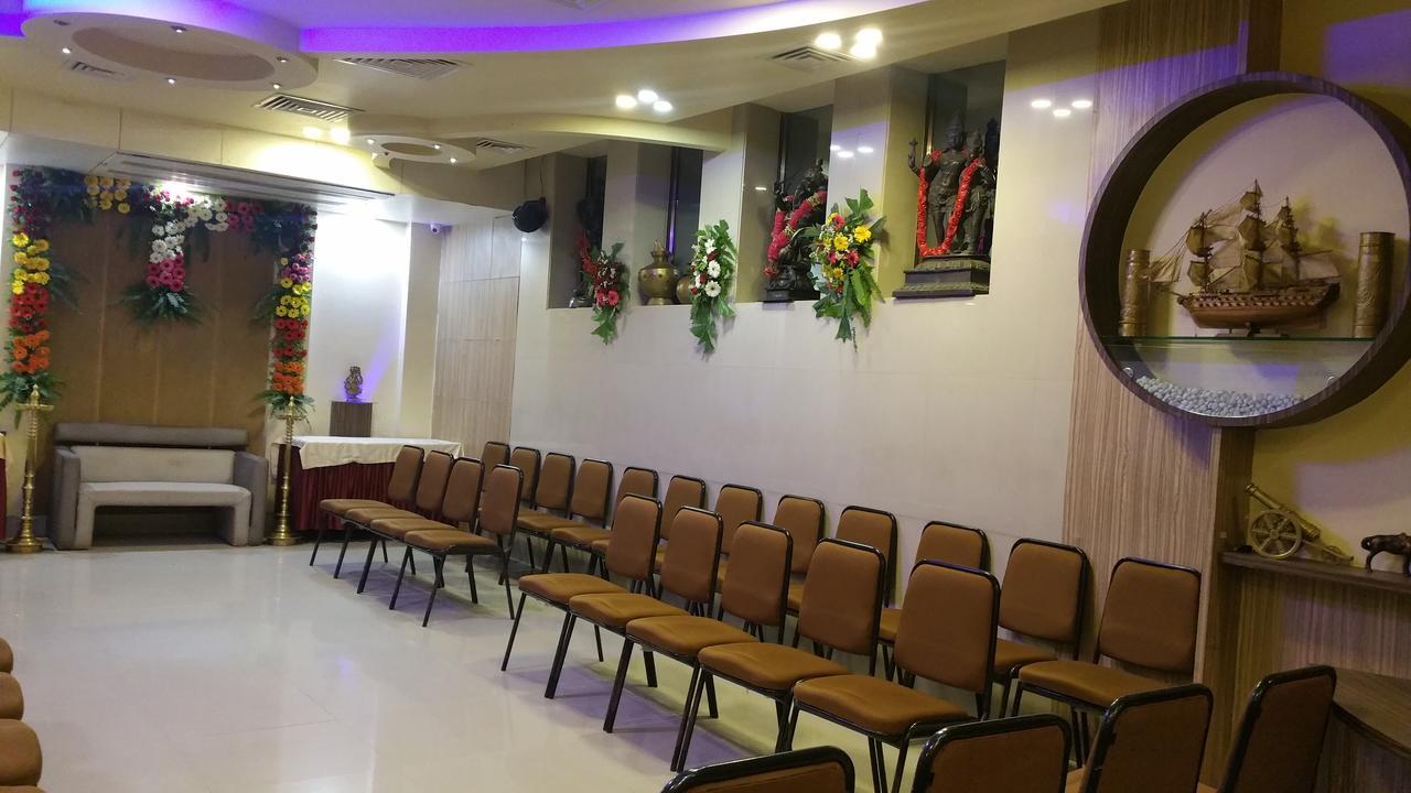 Hotel Panchratna Panvel Exterior photo